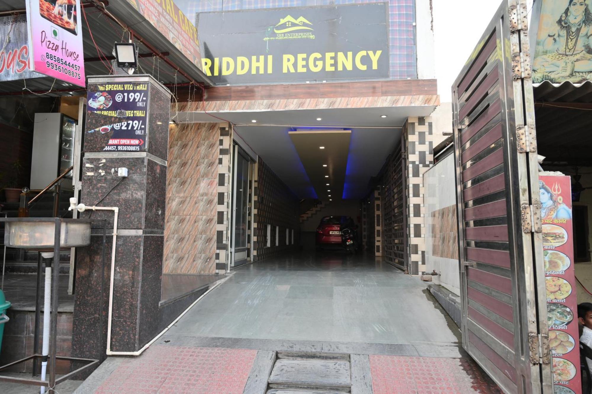 Hotel Riddhi Regency Lucknow Luaran gambar
