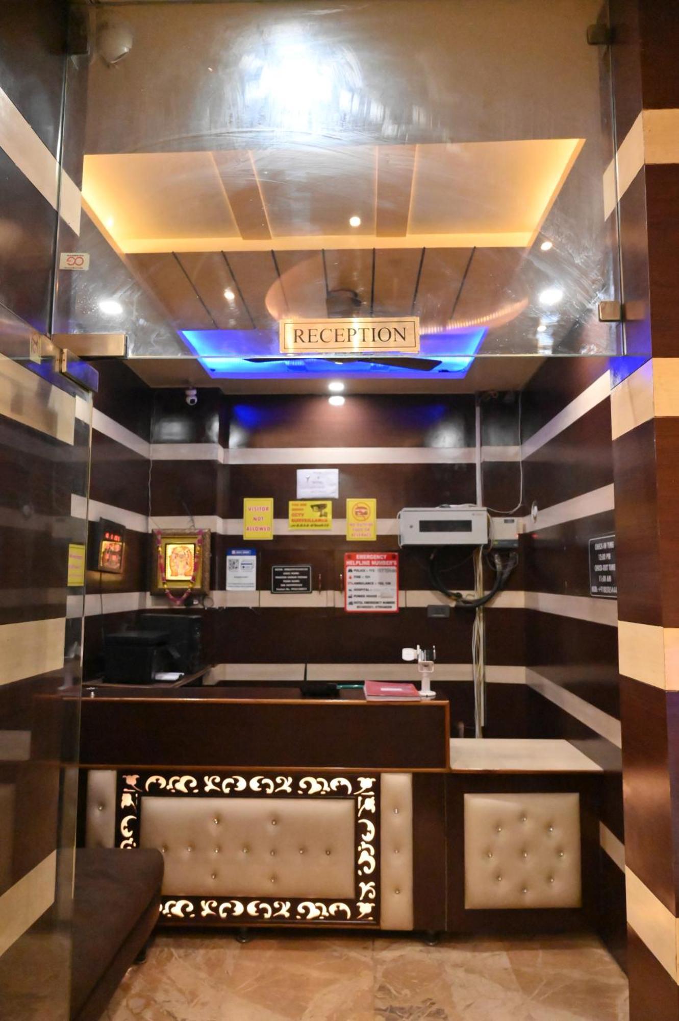 Hotel Riddhi Regency Lucknow Luaran gambar