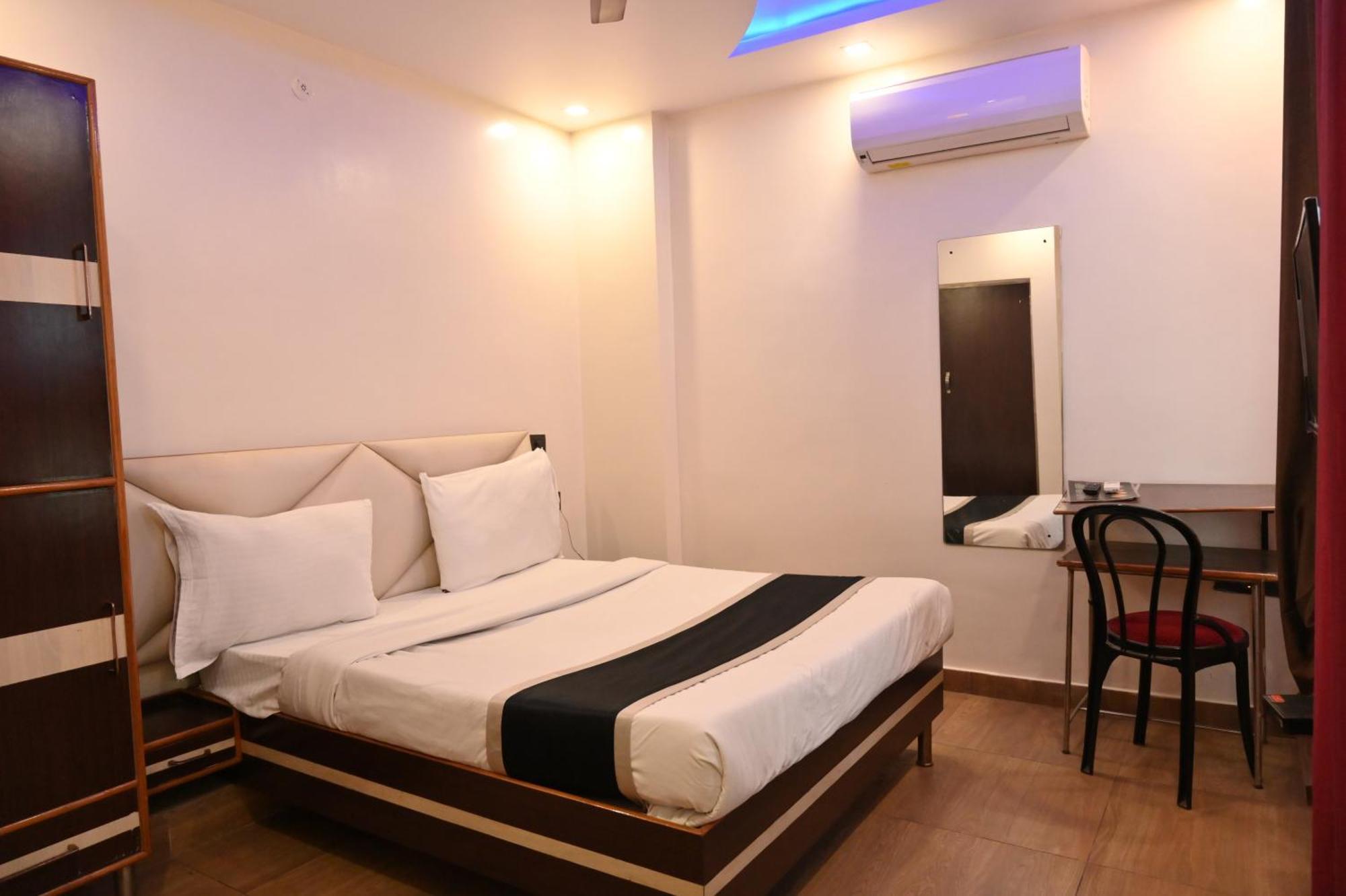 Hotel Riddhi Regency Lucknow Luaran gambar