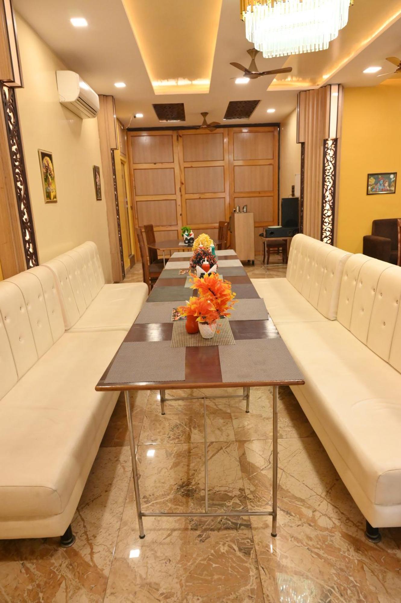 Hotel Riddhi Regency Lucknow Luaran gambar